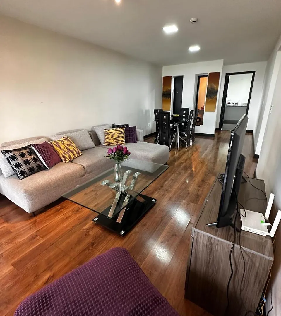 Awesome View 3Bedroom With Balcony Republica Del Salvador Quito Apartment