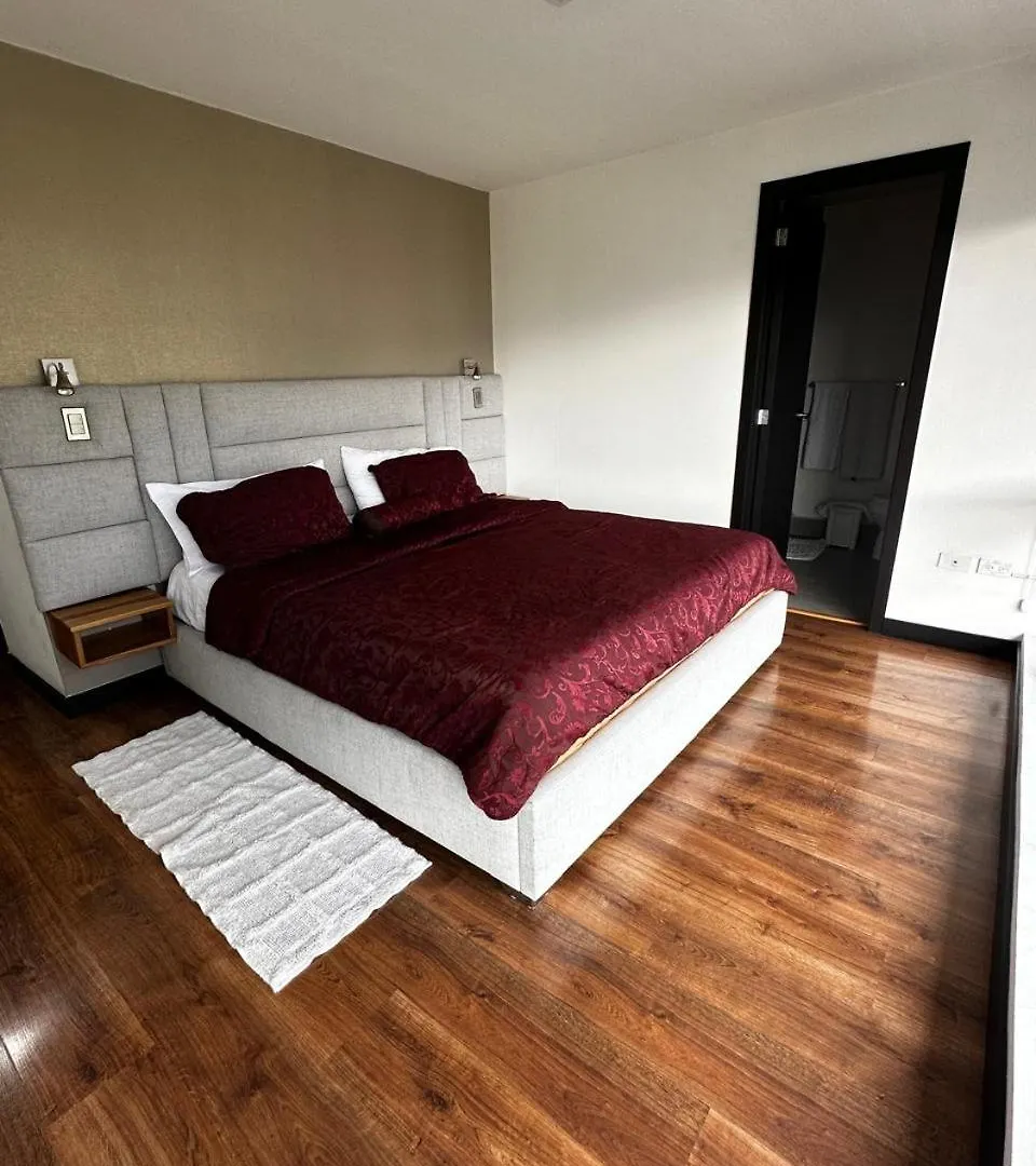 Apartment Awesome View 3Bedroom With Balcony Republica Del Salvador Quito