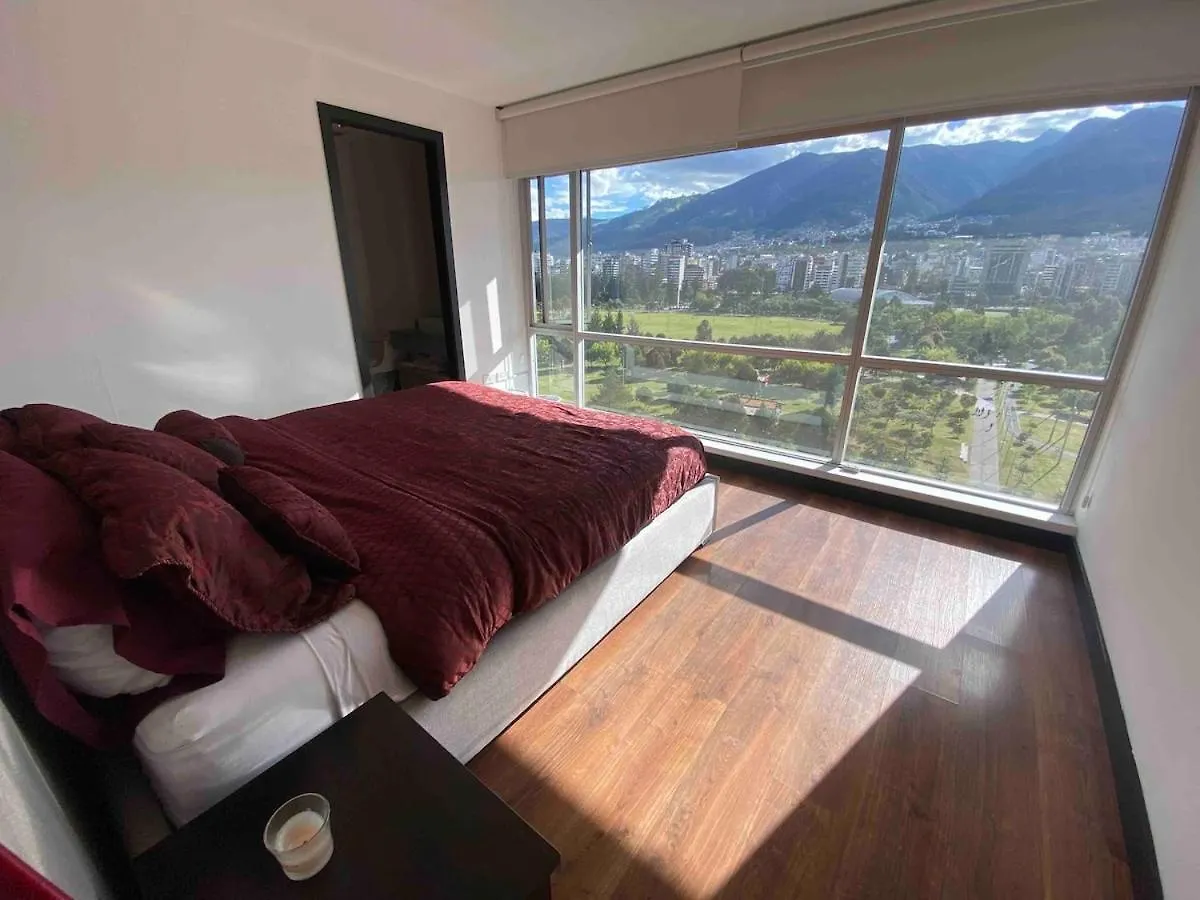 Awesome View 3Bedroom With Balcony Republica Del Salvador Quito